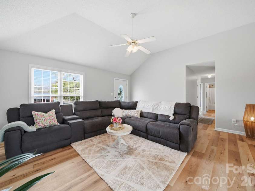 119 Henry Putnam Drive, Cherryville, NC 28021.  MLS# CAR4359123, YatesRealty ID 5824. 