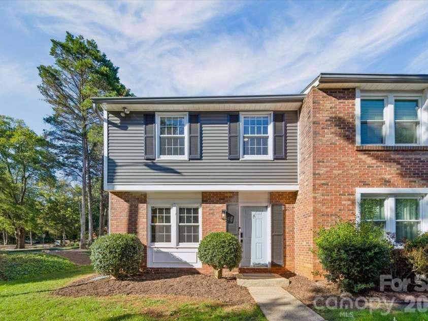 1205 Scaleybark Road, Charlotte, NC 28209.  MLS# CAR4436707, YatesRealty ID 58240. 