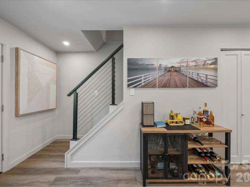 1205 Scaleybark Road, Charlotte, NC 28209.  MLS# CAR4436707, YatesRealty ID 58240. 