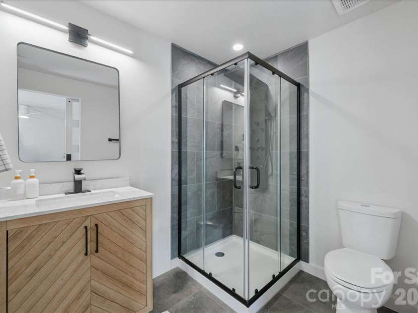 1205 Scaleybark Road, Charlotte, NC 28209.  MLS# CAR4436707, YatesRealty ID 58240. 