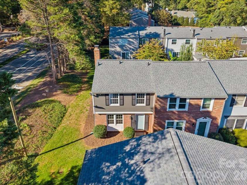 1205 Scaleybark Road, Charlotte, NC 28209.  MLS# CAR4436707, YatesRealty ID 58240. 