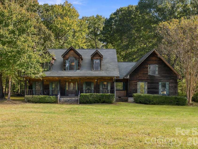 1130 Beamguard Road, Clover, SC 29710.  MLS# CAR4436706, YatesRealty ID 58241. 