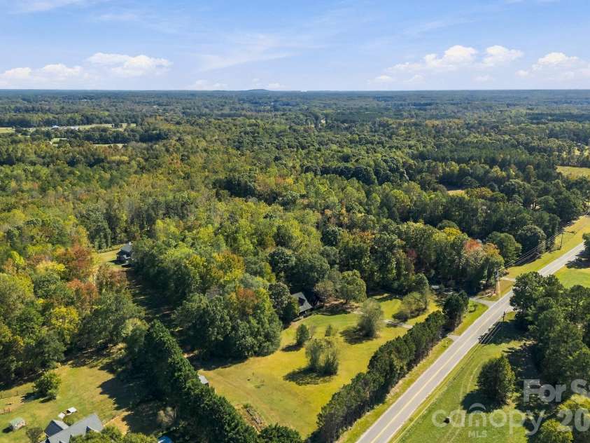 1130 Beamguard Road, Clover, SC 29710.  MLS# CAR4436706, YatesRealty ID 58241. 