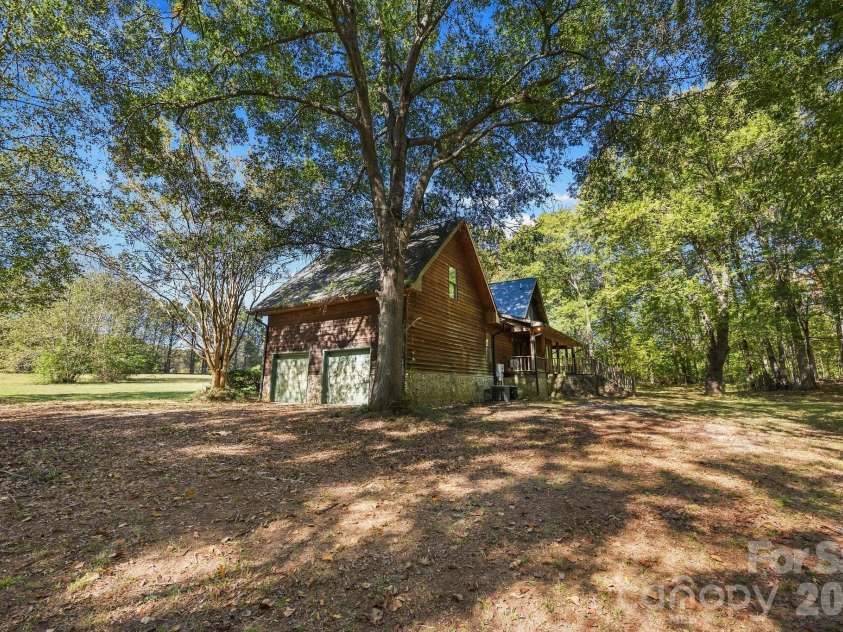1130 Beamguard Road, Clover, SC 29710.  MLS# CAR4436706, YatesRealty ID 58241. 