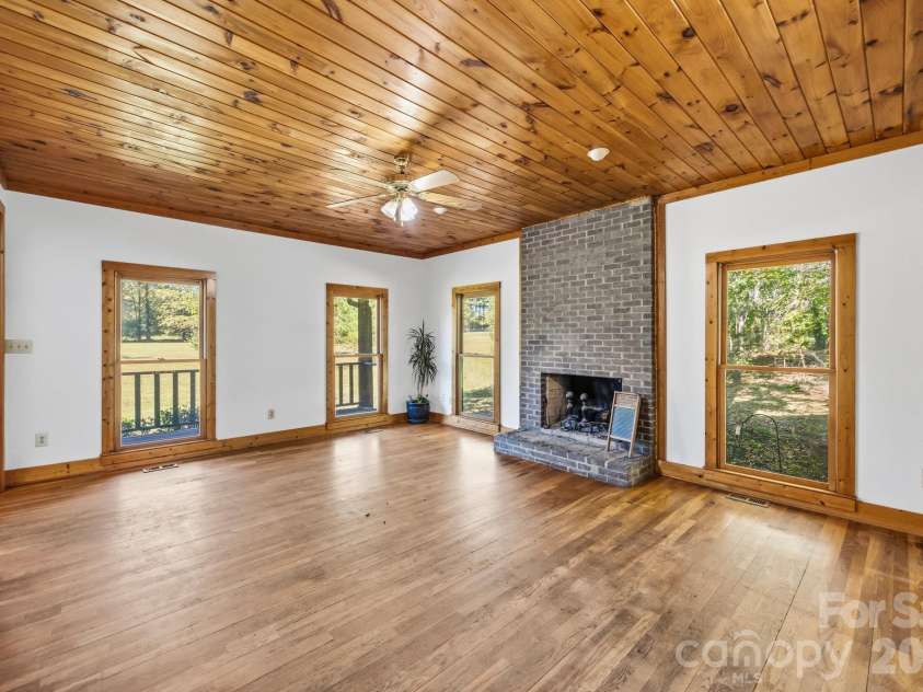 1130 Beamguard Road, Clover, SC 29710.  MLS# CAR4436706, YatesRealty ID 58241. Living Room