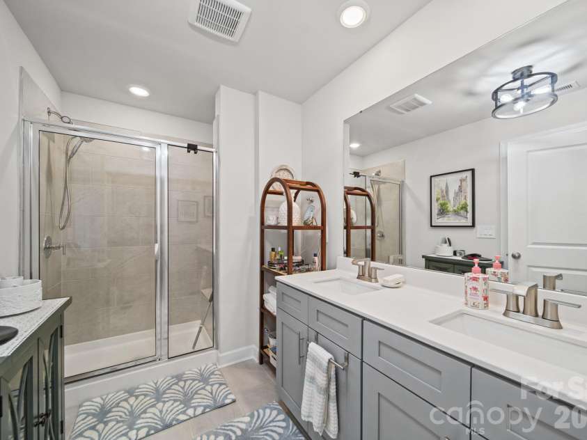 1712 Braemar Village Drive, Monroe, NC 28110.  MLS# CAR4433148, YatesRealty ID 58246. Primary Bathroom