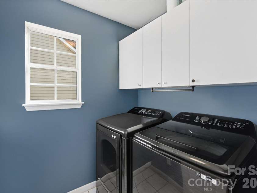 9301 Lindahi Lane, Charlotte, NC 28277.  MLS# CAR4437252, YatesRealty ID 58247. 