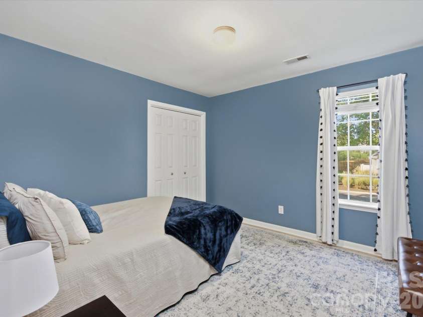 9301 Lindahi Lane, Charlotte, NC 28277.  MLS# CAR4437252, YatesRealty ID 58247. 