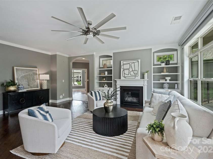 1281 Restoration Drive, Waxhaw, NC 28173.  MLS# CAR4274527, YatesRealty ID 5825. Gas Fireplace
