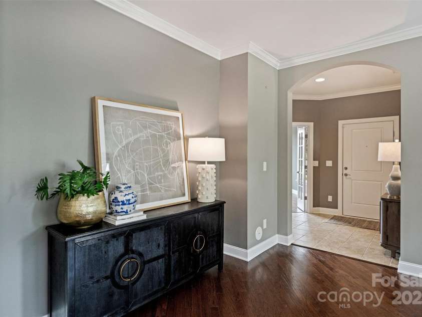 1281 Restoration Drive, Waxhaw, NC 28173.  MLS# CAR4274527, YatesRealty ID 5825. View back towards the front door