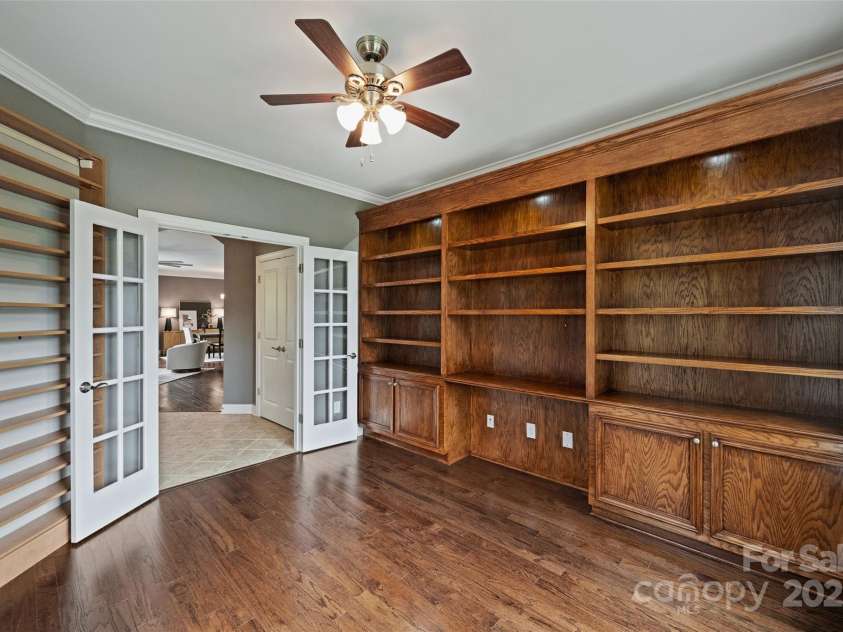 1281 Restoration Drive, Waxhaw, NC 28173.  MLS# CAR4274527, YatesRealty ID 5825. Wow!