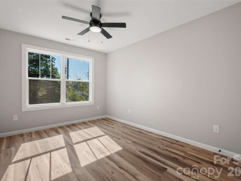 302 Sycamore Avenue, Concord, NC 28025.  MLS# CAR4435237, YatesRealty ID 58251. 