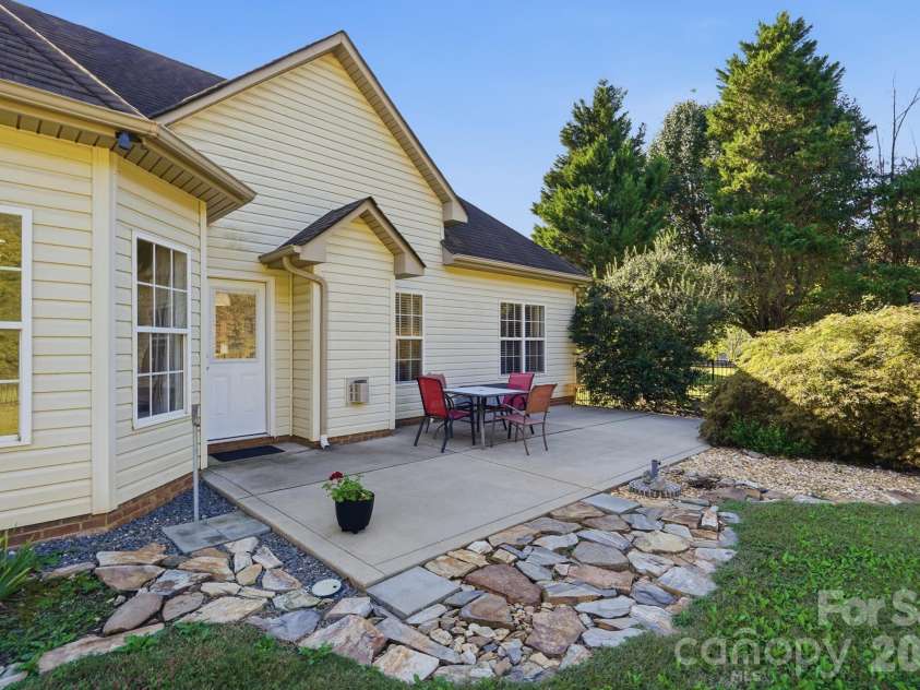 1010 Ponape Court, Indian Trail, NC 28079.  MLS# CAR4435849, YatesRealty ID 58255. 