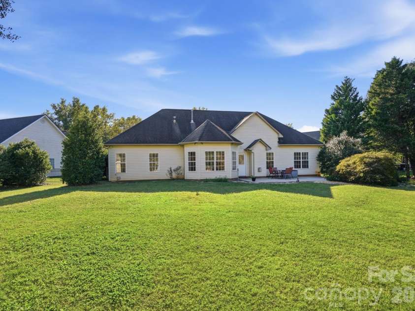 1010 Ponape Court, Indian Trail, NC 28079.  MLS# CAR4435849, YatesRealty ID 58255. 