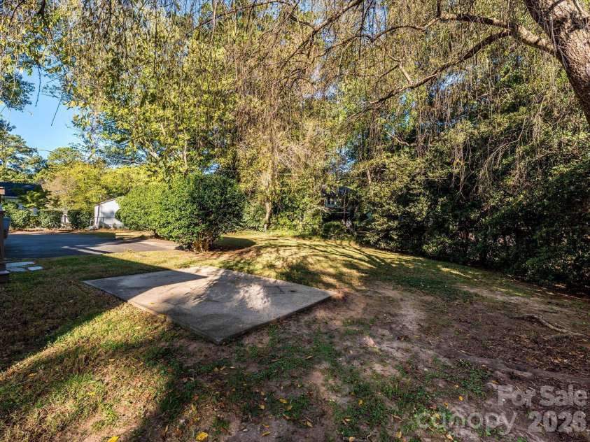 3833 Sulkirk Road, Charlotte, NC 28210.  MLS# CAR4437046, YatesRealty ID 58258. 