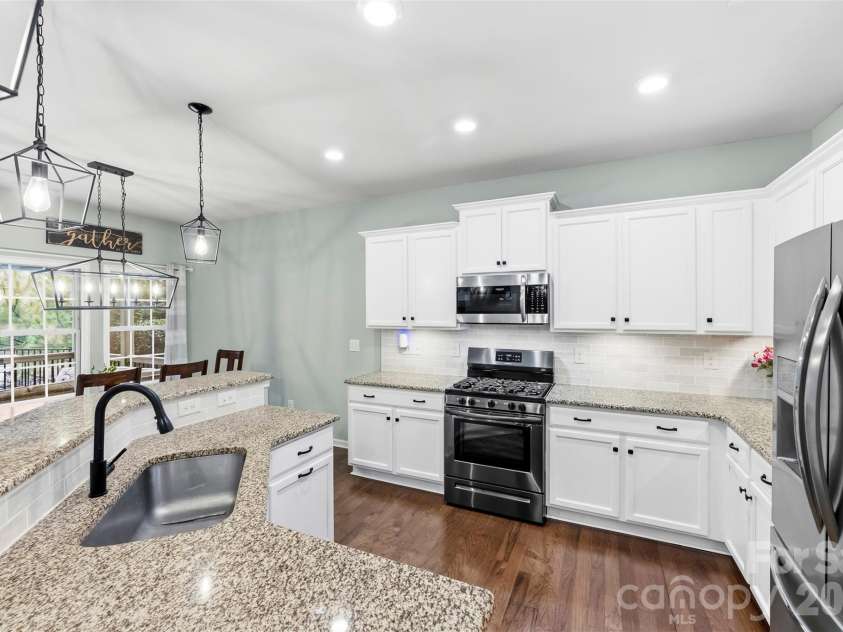 1230 Hideaway Gulch Drive, Fort Mill, SC 29715.  MLS# CAR4349933, YatesRealty ID 5827. 