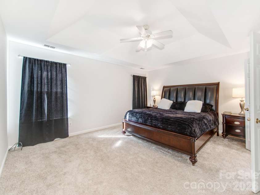 7707 Nicolette Court, Charlotte, NC 28215.  MLS# CAR4430418, YatesRealty ID 58273. 