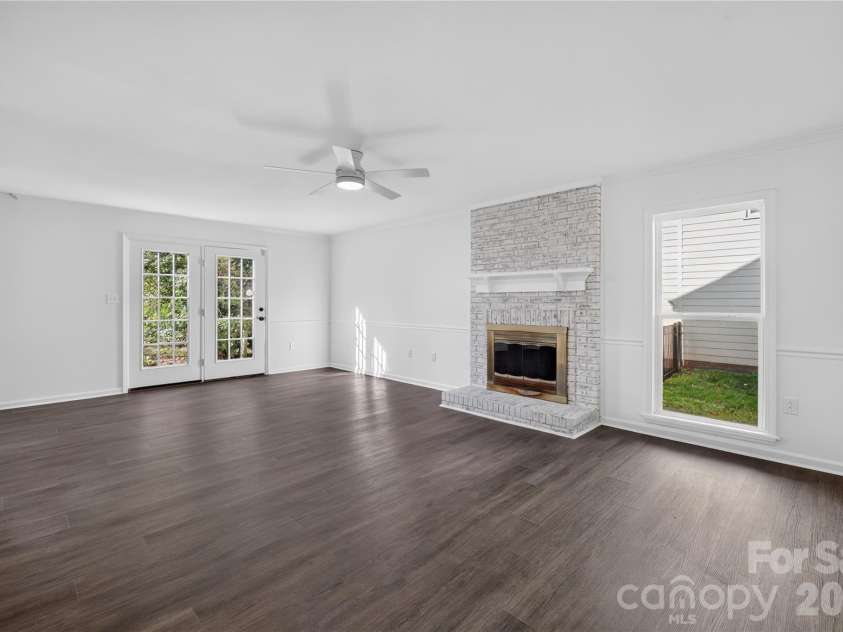 12108 Parks Farm Lane, Charlotte, NC 28277.  MLS# CAR4436118, YatesRealty ID 58274. 