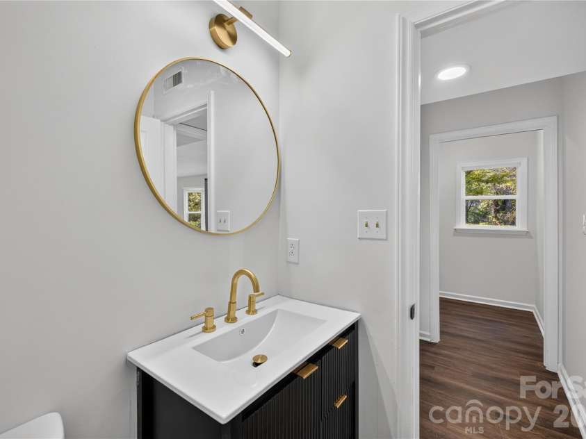12108 Parks Farm Lane, Charlotte, NC 28277.  MLS# CAR4436118, YatesRealty ID 58274. 