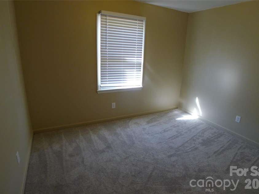 133 Windward Circle, Mocksville, NC 27028.  MLS# CAR4436625, YatesRealty ID 58278. 