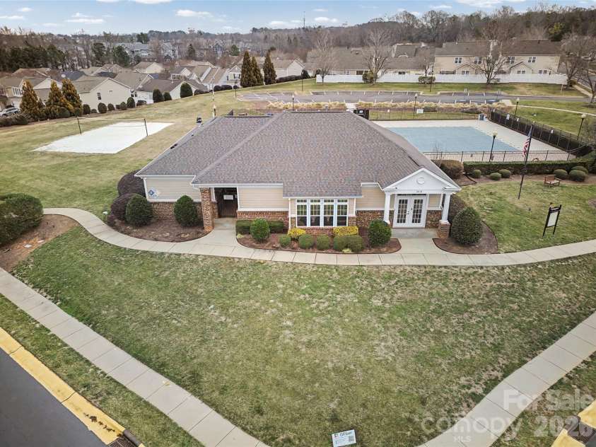 4913 Salera Lane, Fort Mill, SC 29707.  MLS# CAR4340458, YatesRealty ID 5828. 