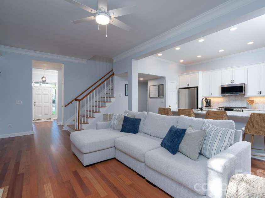 1201 Beckford Glen Drive, Waxhaw, NC 28173.  MLS# CAR4435419, YatesRealty ID 58281. 