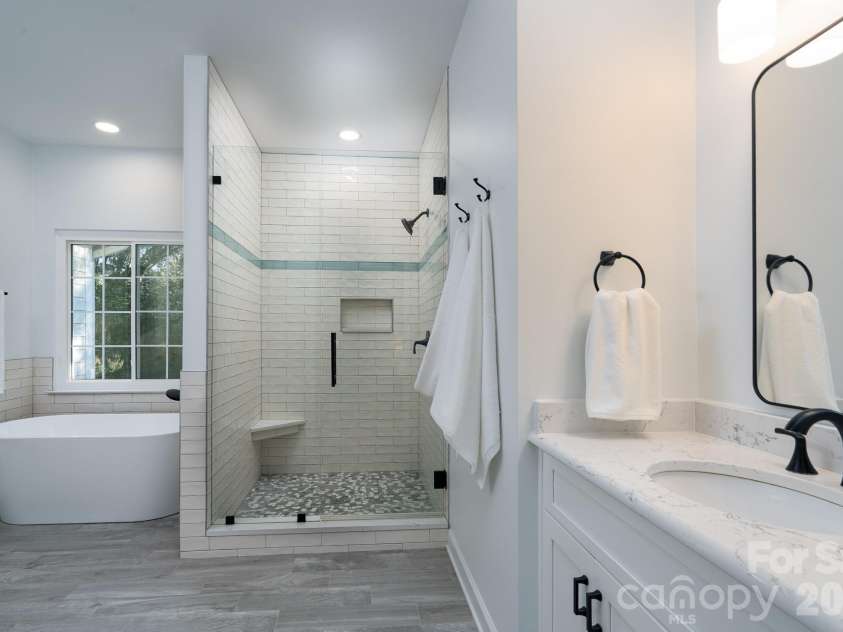 1201 Beckford Glen Drive, Waxhaw, NC 28173.  MLS# CAR4435419, YatesRealty ID 58281. 