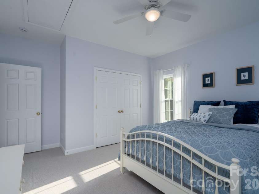1201 Beckford Glen Drive, Waxhaw, NC 28173.  MLS# CAR4435419, YatesRealty ID 58281. 