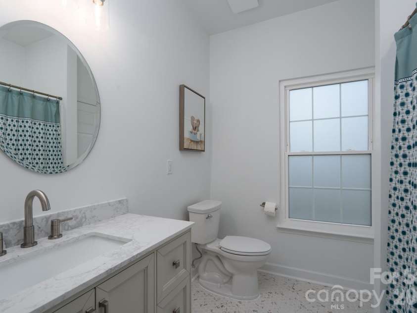 1201 Beckford Glen Drive, Waxhaw, NC 28173.  MLS# CAR4435419, YatesRealty ID 58281. 