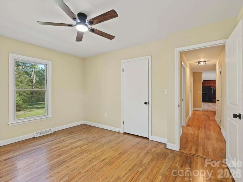 590 Crestmont Drive, Concord, NC 28025.  MLS# CAR4437299, YatesRealty ID 58284. 