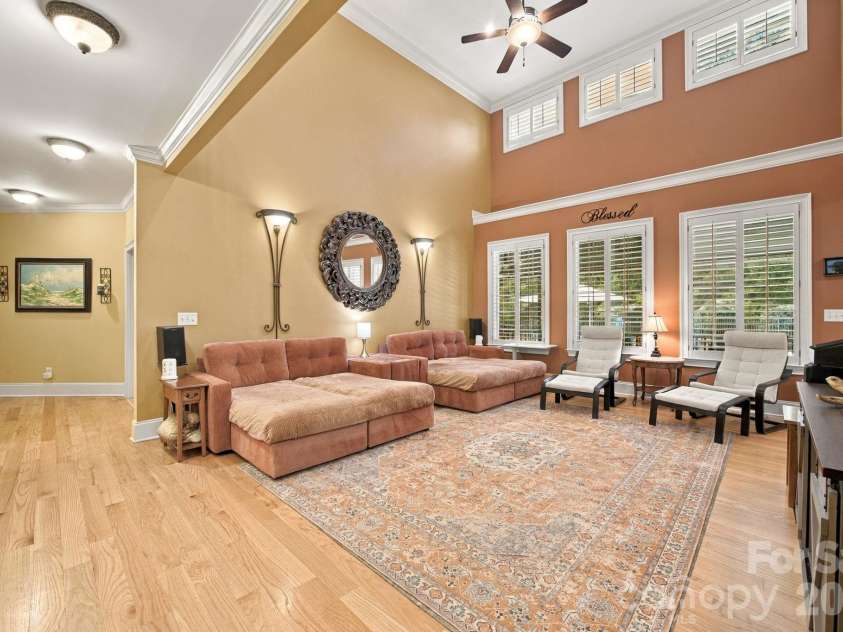 6026 Stonepath Lane, Waxhaw, NC 28173.  MLS# CAR4431523, YatesRealty ID 58286. 