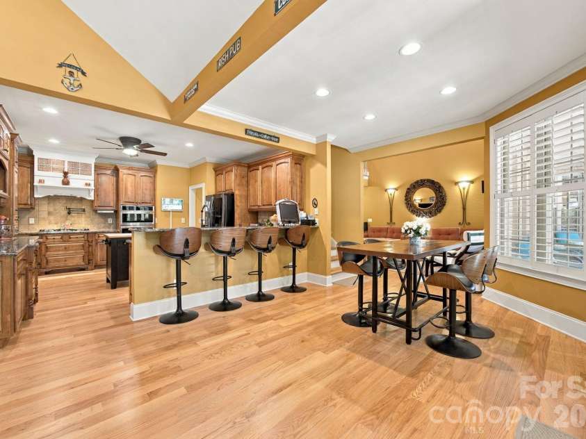 6026 Stonepath Lane, Waxhaw, NC 28173.  MLS# CAR4431523, YatesRealty ID 58286. 
