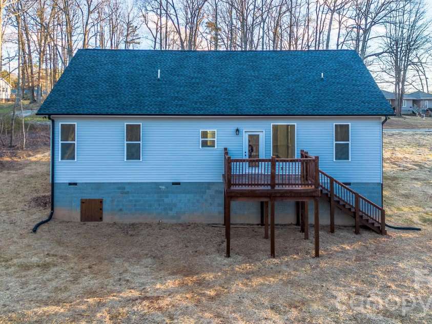 4000 Hoke Street, Claremont, NC 28610.  MLS# CAR4325684, YatesRealty ID 5829. 