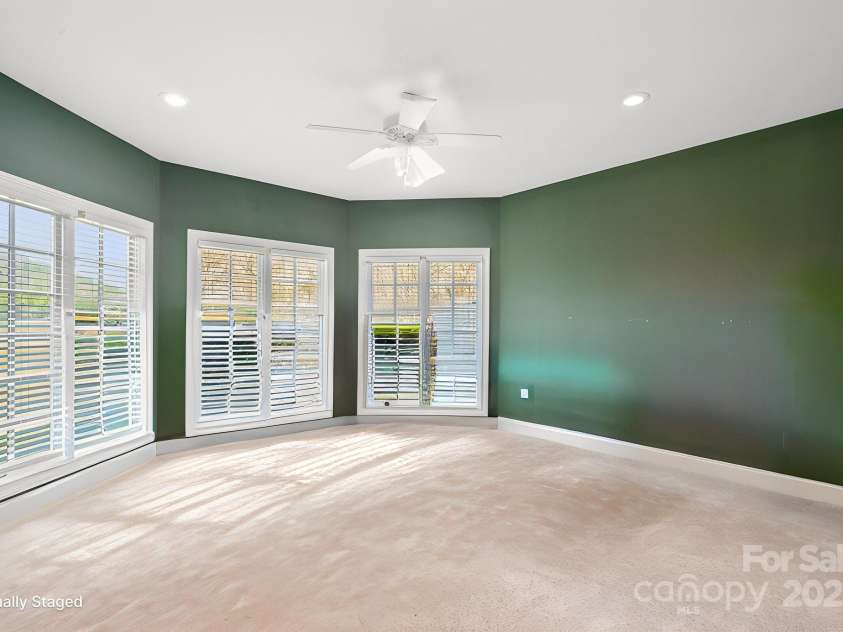 447 Willow Pond Lane, Hiddenite, NC 28636.  MLS# CAR4237900, YatesRealty ID 5829. 