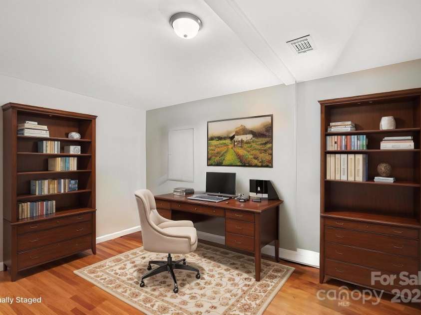 447 Willow Pond Lane, Hiddenite, NC 28636.  MLS# CAR4237900, YatesRealty ID 5829. 