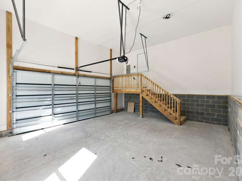 9140 Smith Road, Kannapolis, NC 28081.  MLS# CAR4437349, YatesRealty ID 58291. 
