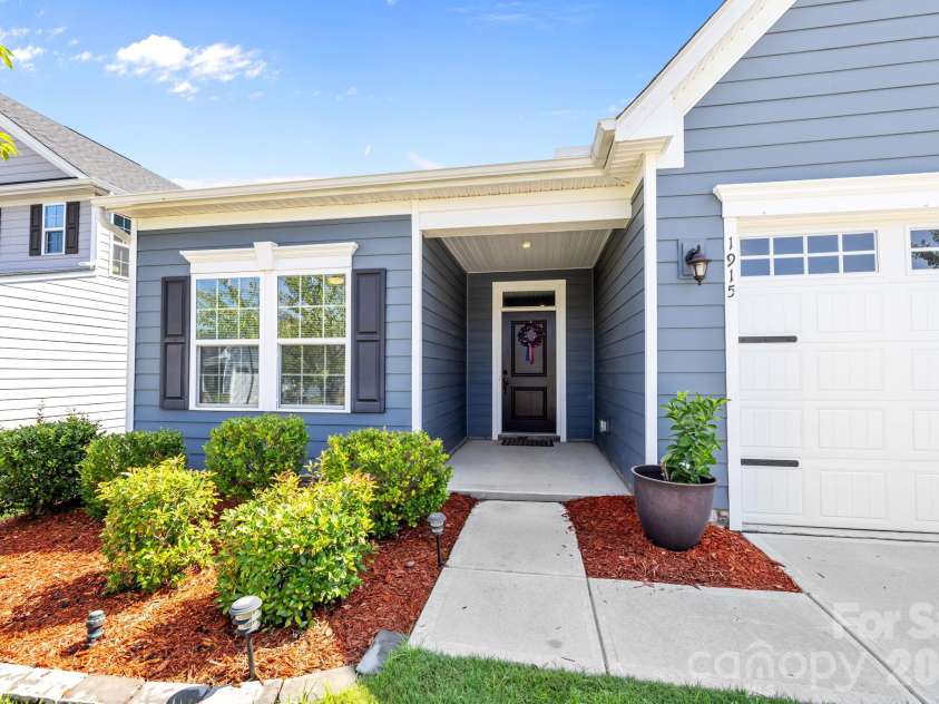 1915 Slippery Rock Lane, Monroe, NC 28112.  MLS# CAR4437211, YatesRealty ID 58298. 