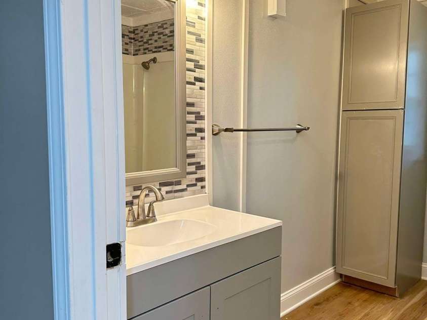 133 Elmwood Road, Statesville, NC 28625.  MLS# CAR4201300, YatesRealty ID 583. 