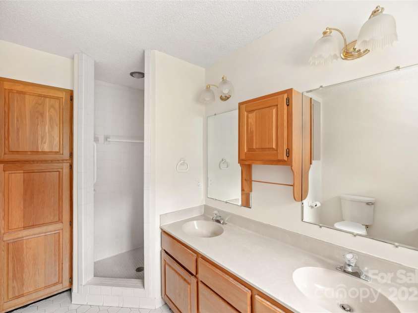 287 Caldwell Drive, Maggie Valley, NC 28751.  MLS# CAR4248153, YatesRealty ID 583. 