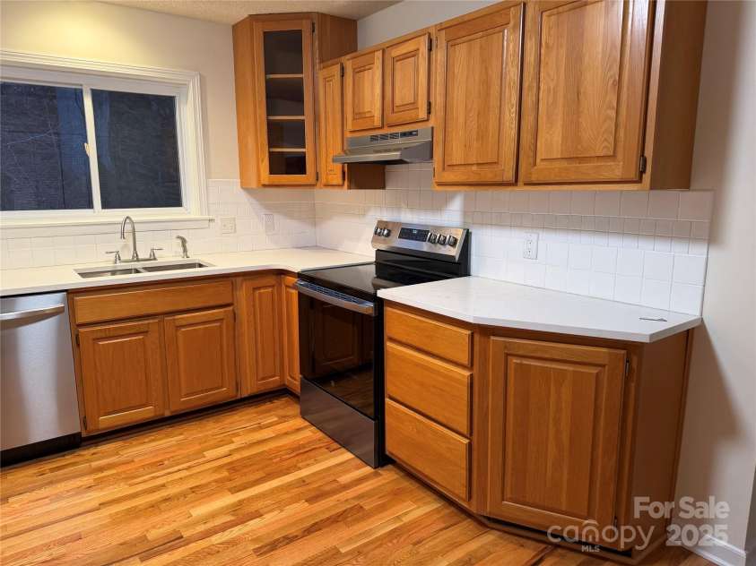 287 Caldwell Drive, Maggie Valley, NC 28751.  MLS# CAR4248153, YatesRealty ID 583. 