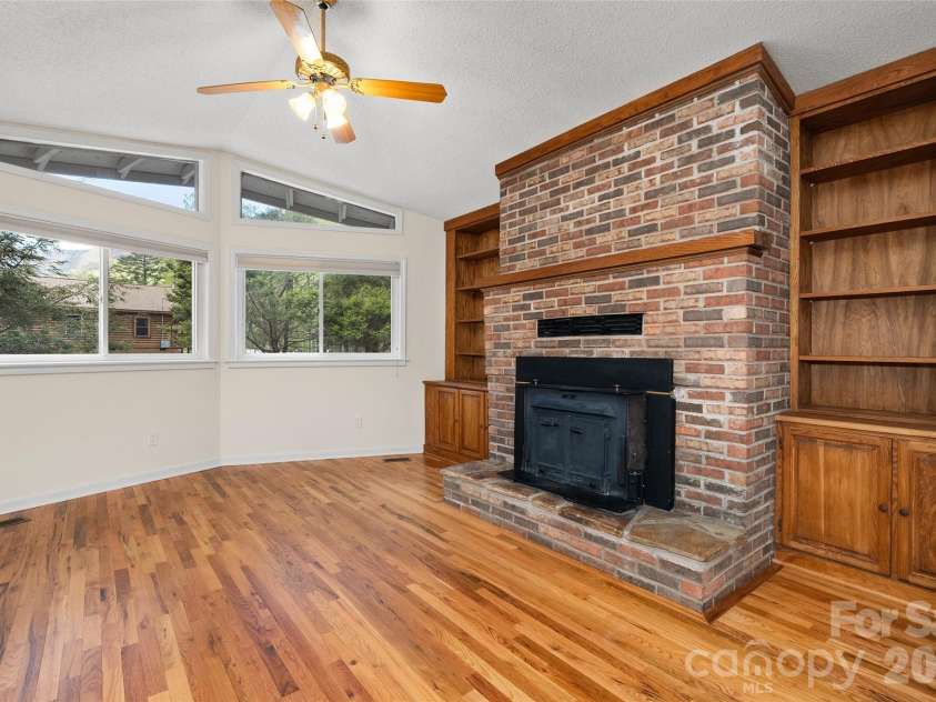 287 Caldwell Drive, Maggie Valley, NC 28751.  MLS# CAR4372019, YatesRealty ID 583. 