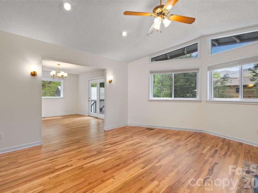 287 Caldwell Drive, Maggie Valley, NC 28751.  MLS# CAR4372019, YatesRealty ID 583. 