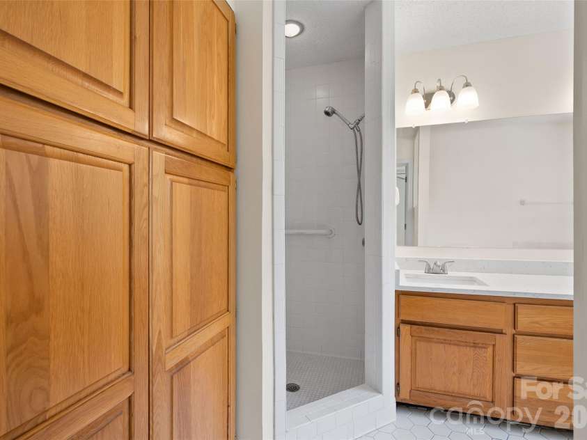 287 Caldwell Drive, Maggie Valley, NC 28751.  MLS# CAR4372019, YatesRealty ID 583. 