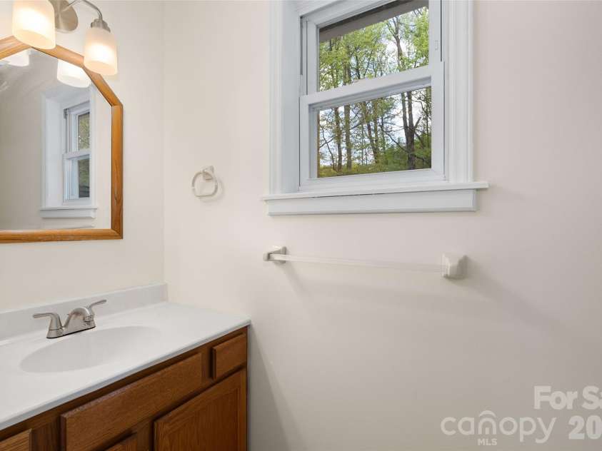 287 Caldwell Drive, Maggie Valley, NC 28751.  MLS# CAR4372019, YatesRealty ID 583. 