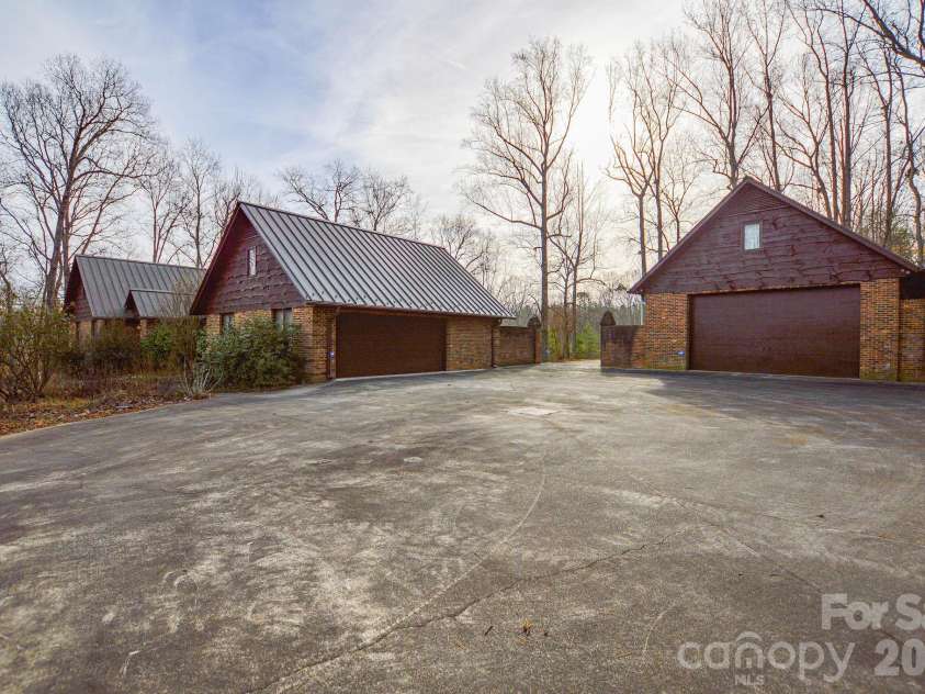 6910 Nc Hwy 49 Highway, Mount Pleasant, NC 28124.  MLS# CAR4342753, YatesRealty ID 5830. 