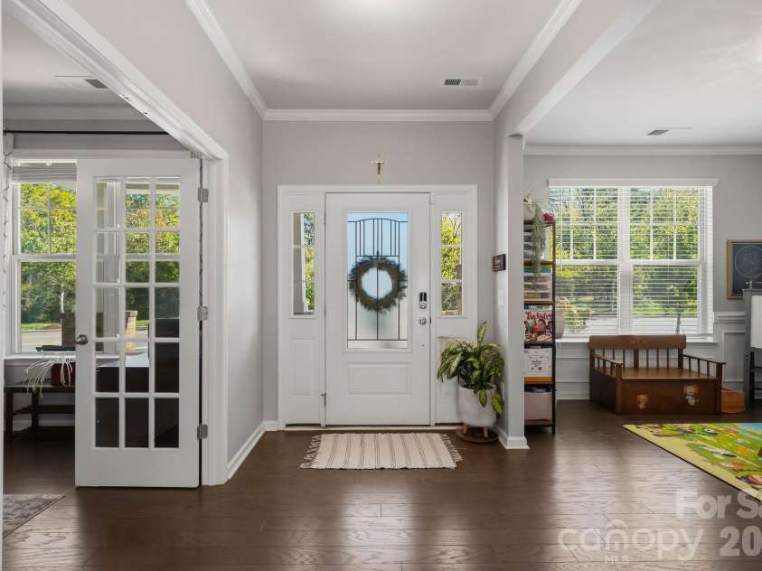 15415 Davidson East Drive, Davidson, NC 28036.  MLS# CAR4435063, YatesRealty ID 58300. 