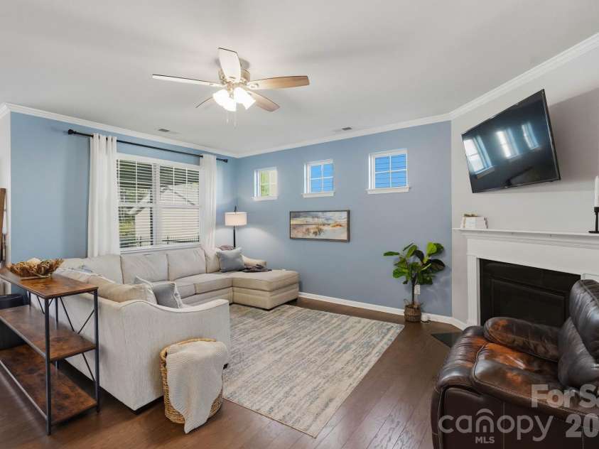 15415 Davidson East Drive, Davidson, NC 28036.  MLS# CAR4435063, YatesRealty ID 58300. 