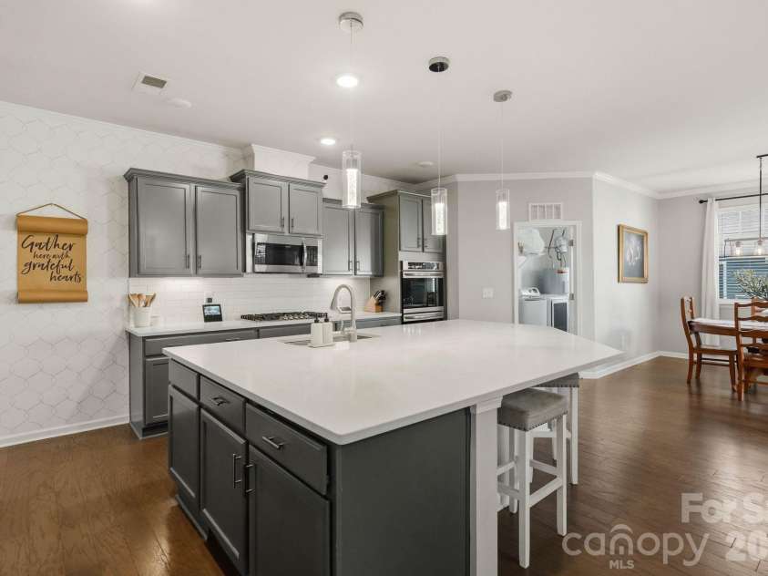 15415 Davidson East Drive, Davidson, NC 28036.  MLS# CAR4435063, YatesRealty ID 58300. 