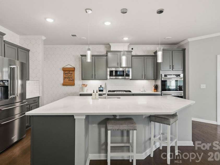 15415 Davidson East Drive, Davidson, NC 28036.  MLS# CAR4435063, YatesRealty ID 58300. 