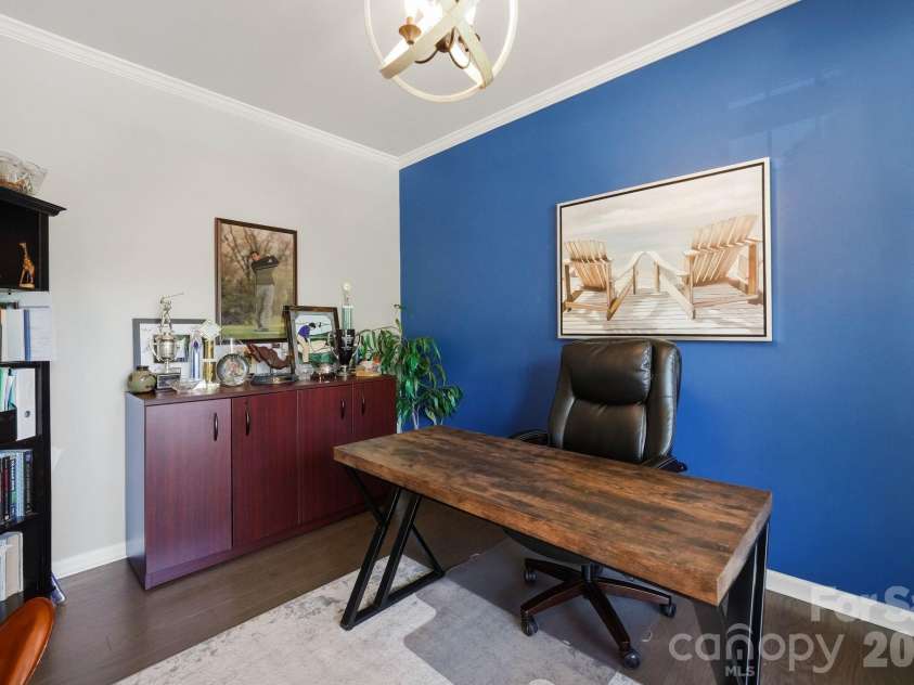 15415 Davidson East Drive, Davidson, NC 28036.  MLS# CAR4435063, YatesRealty ID 58300. 